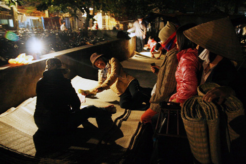 Di cho ma o thai binh